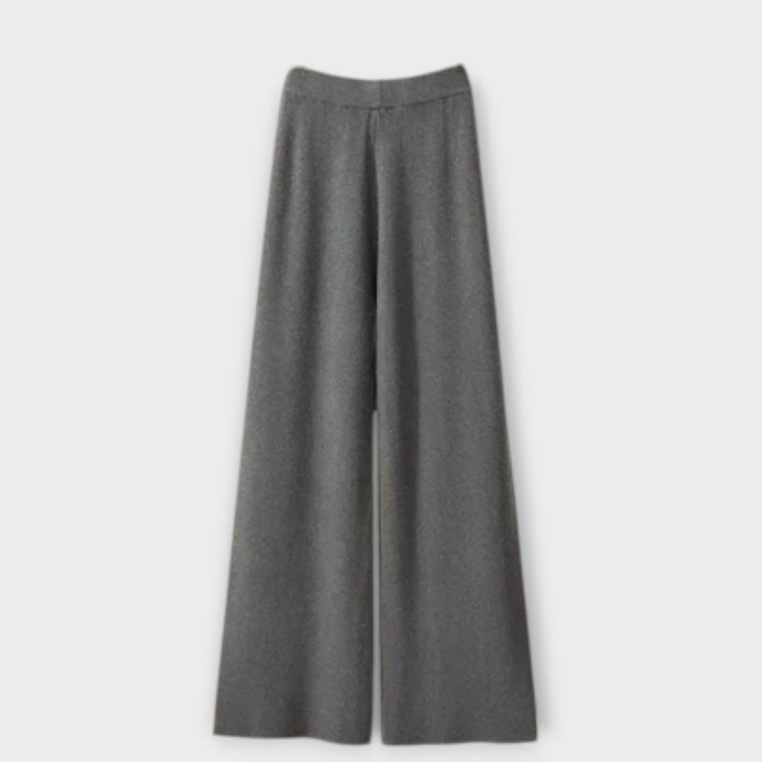 Sandra - Komfortabelt tredelt sæt