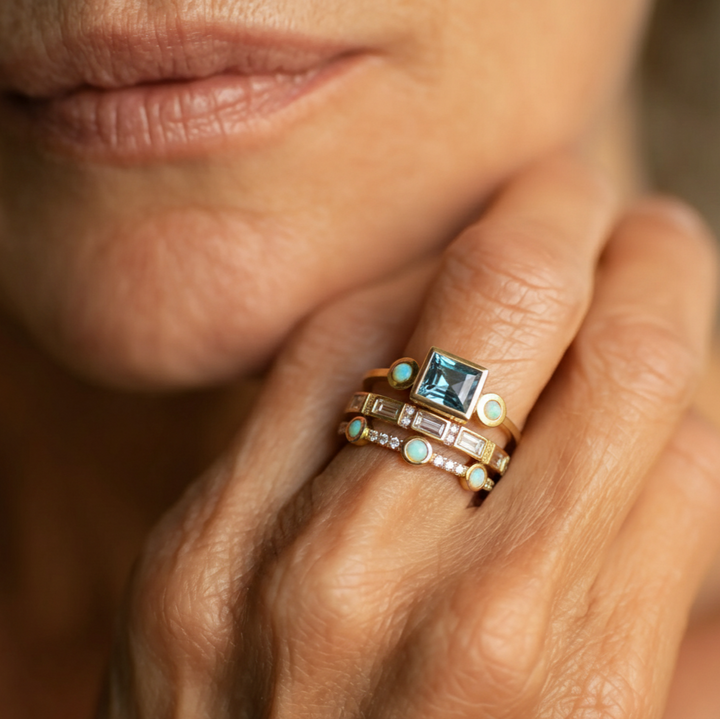 Vintage ringsæt med blå krystaller