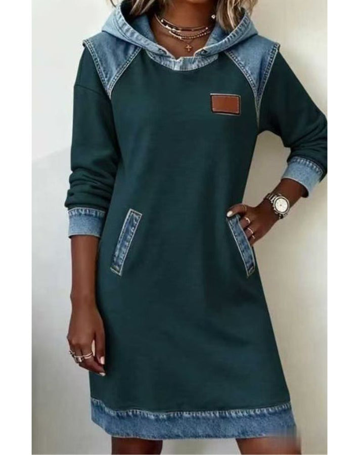 Lara – Denimkjole med hætte 