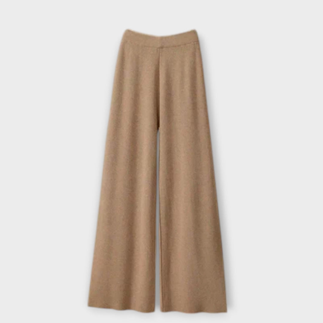 Sandra - Komfortabelt tredelt sæt