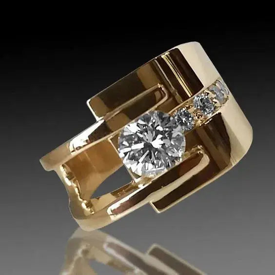 Vintage Ring Guld Uregelmäsig med Zirkon 