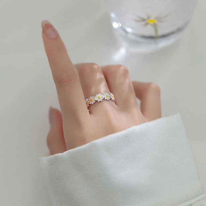 Sølv ring i form af en marguerit 