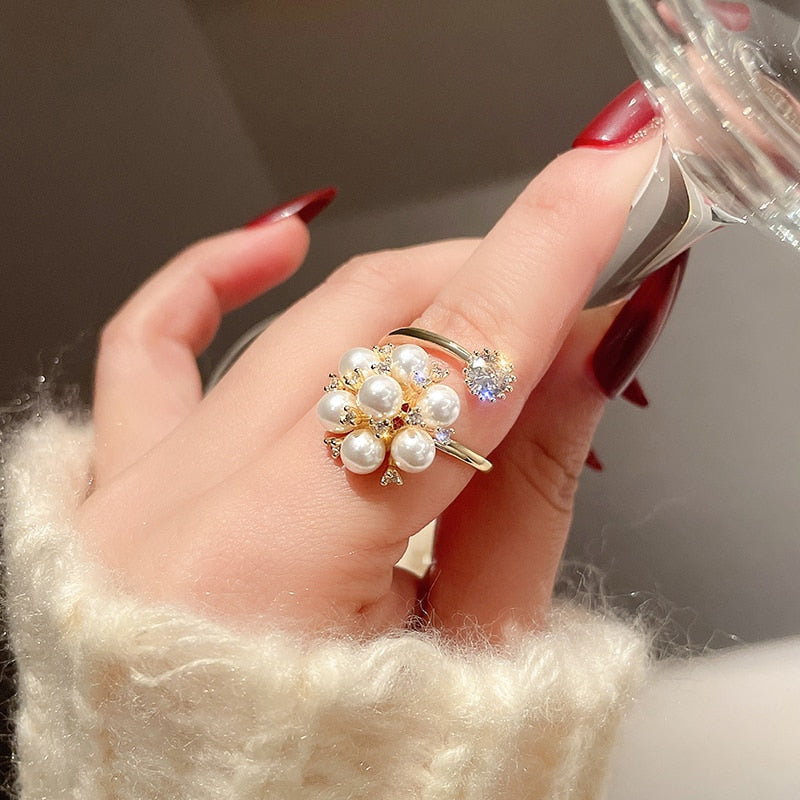Justerbar Ring med Charmerende Perler