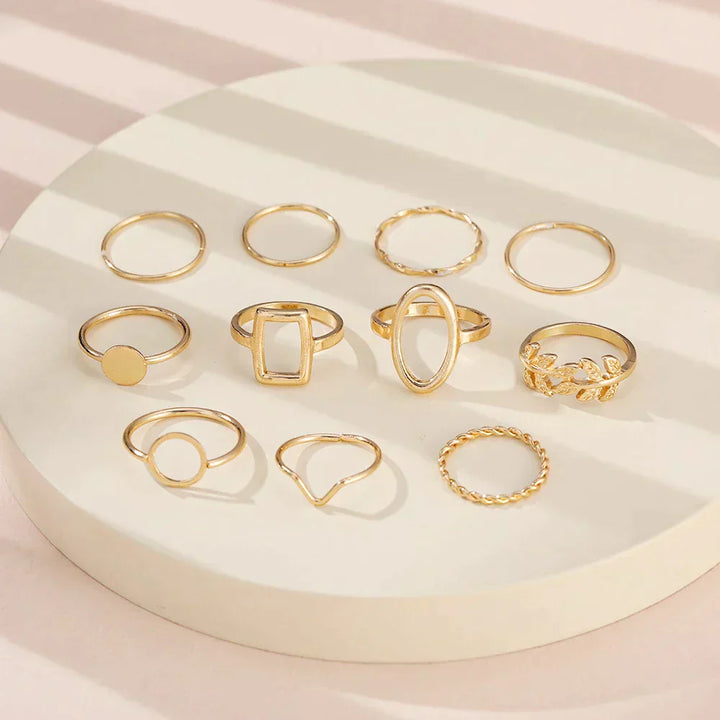 Sæt med 11 vintage ringe og sølv 