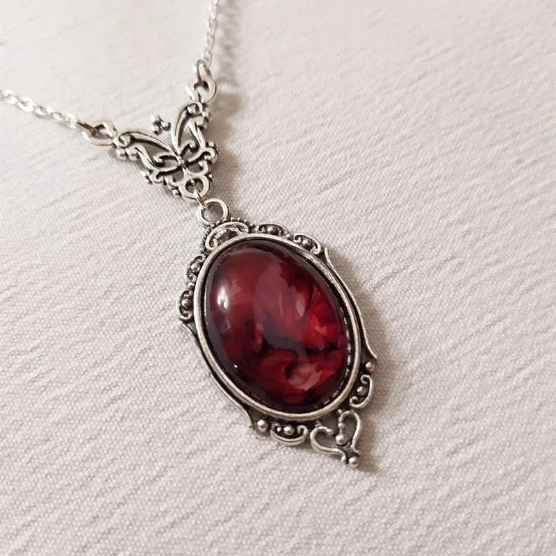 Vintage Halskæde med Vedhæng i Sølv og Rød Kvarts