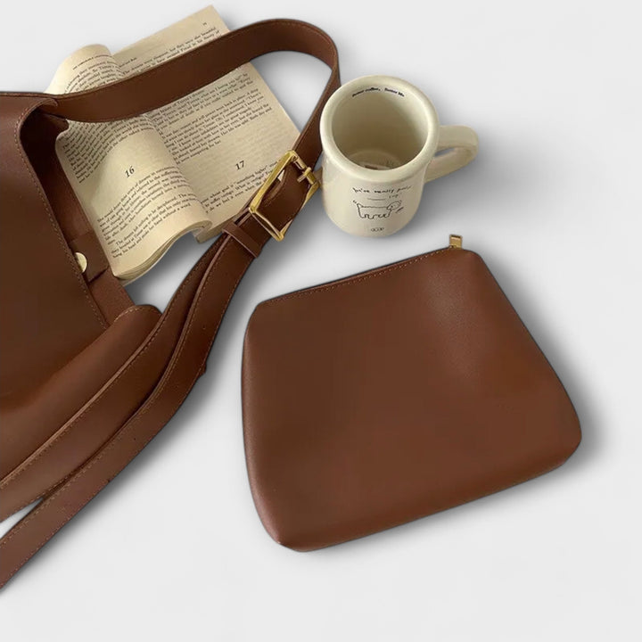 Lora. – Elegant skuldertaske i læder