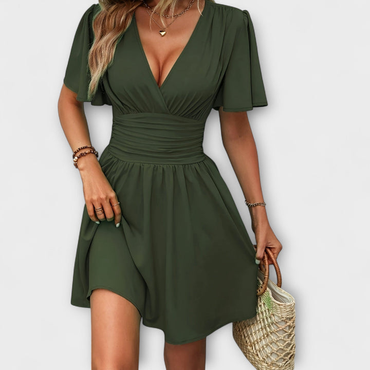 Blažena | Kjole med V-hals og rynket talje