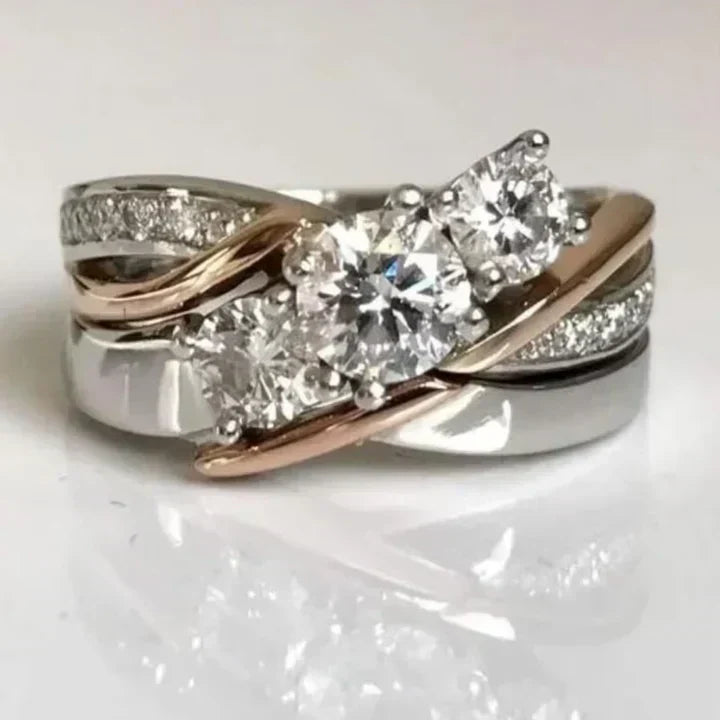 Vintage ring i guld og sølv med zirkon 