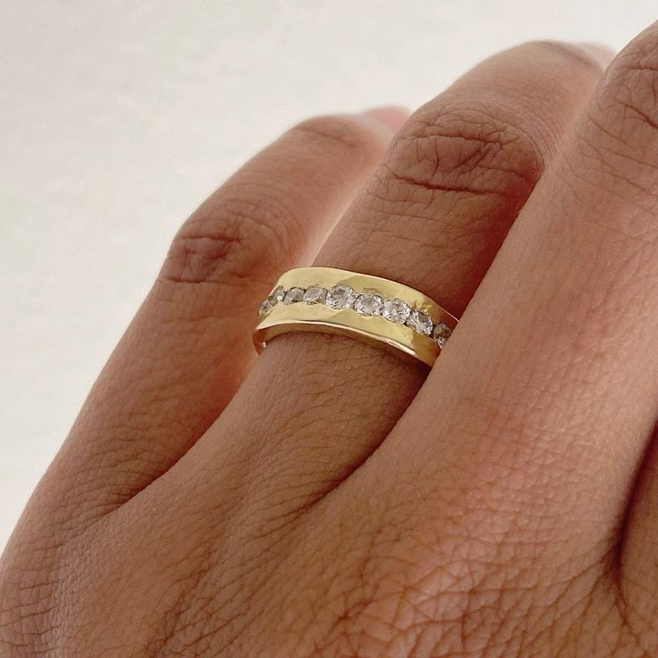 Vintage guld ring med zirkon
