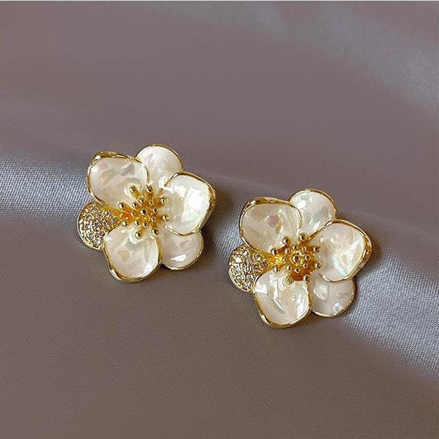 Elegante Blomster Øreringe i Guld 