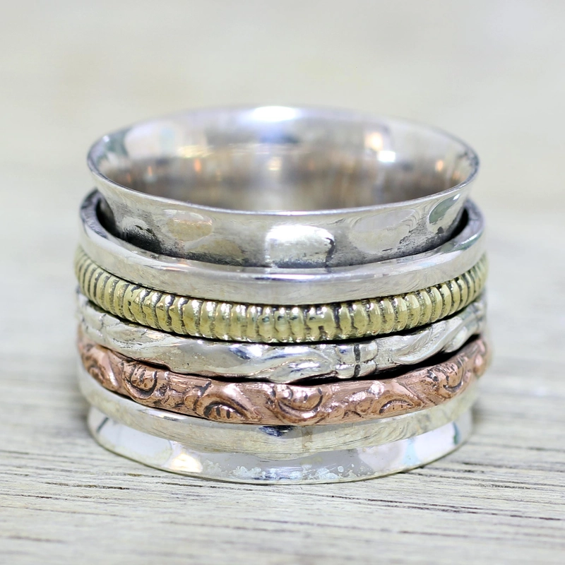Vintage ring i guld og sølv med rose 
