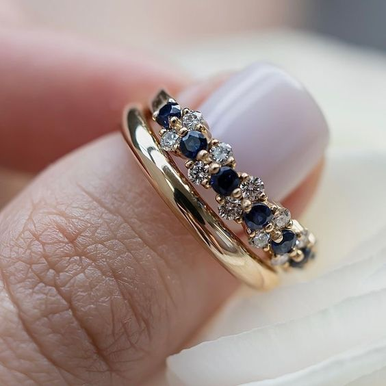 Elegant vintage ring med honningzirkon 