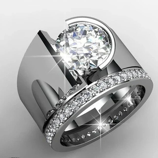 Sølv vintage ring med glitrende zircon 
