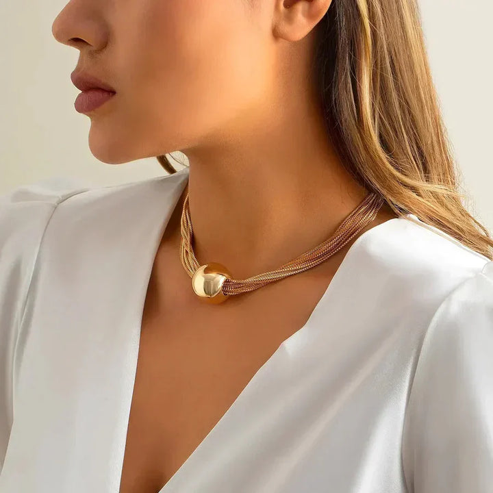 Elegant guldhalskæde 