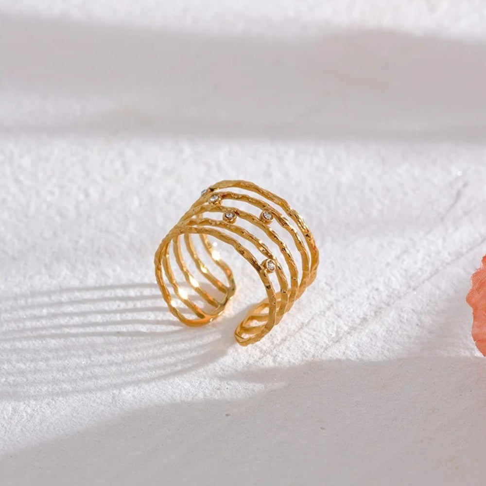 Bred ring og skinnende guld SpAnel 