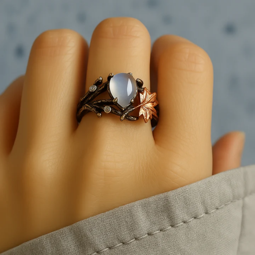 Ring med naturlig månesten 